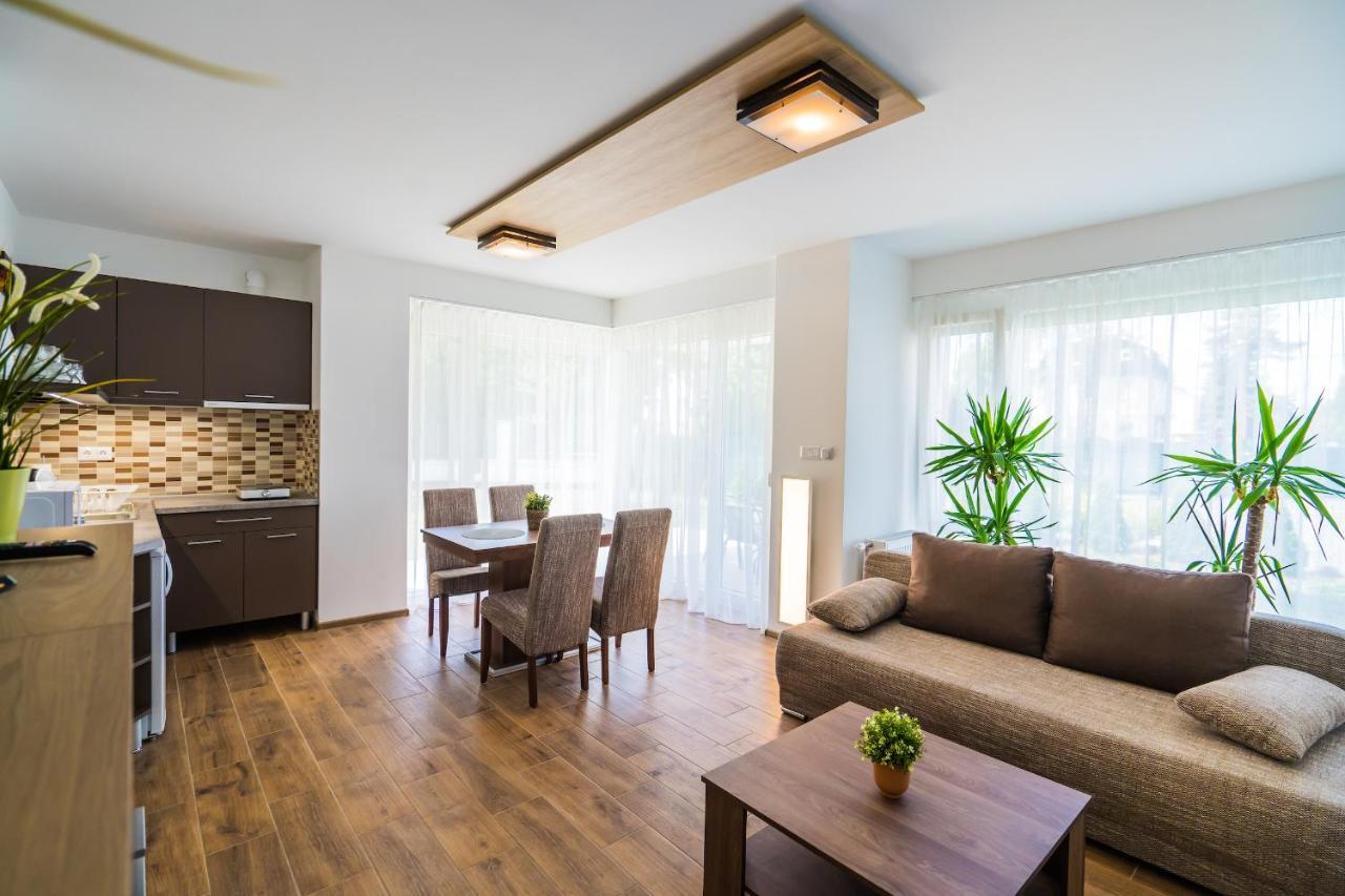 Gemini Apartments Siofok I., Iii. Buitenkant foto