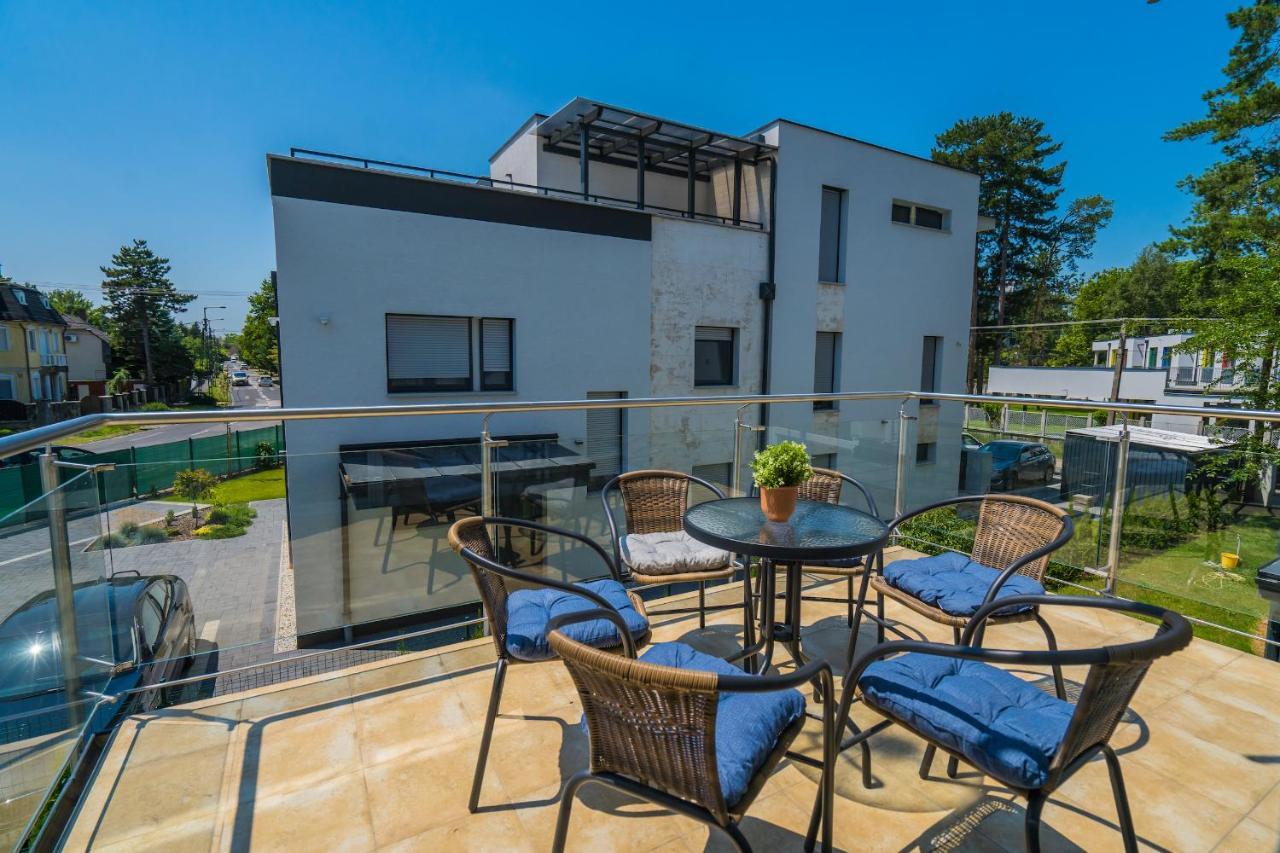 Gemini Apartments Siofok I., Iii. Buitenkant foto