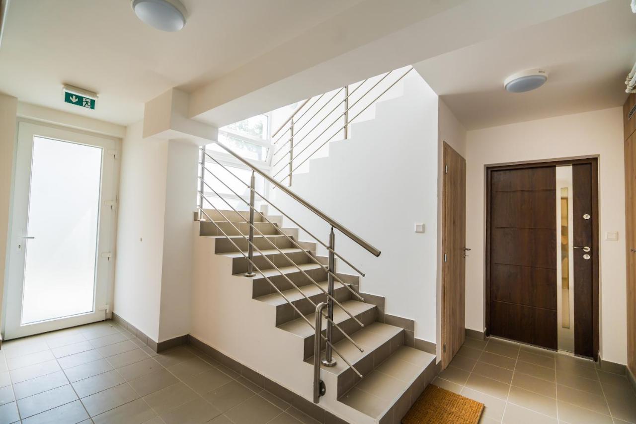 Gemini Apartments Siofok I., Iii. Buitenkant foto